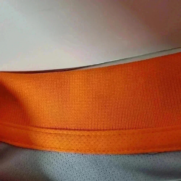 NWT Men's PGA tour Salmon short sleeve Airflux shirt size Med NWT Golf Polo - Picture 4 of 8